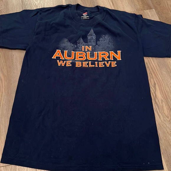 Hanes Other - Auburn University the Creed T-shirt small